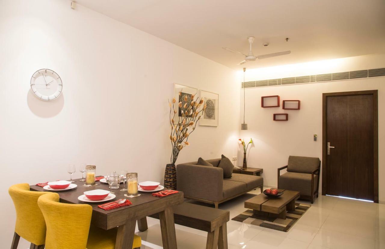 Kent Baywatch Suites Kochi Екстериор снимка